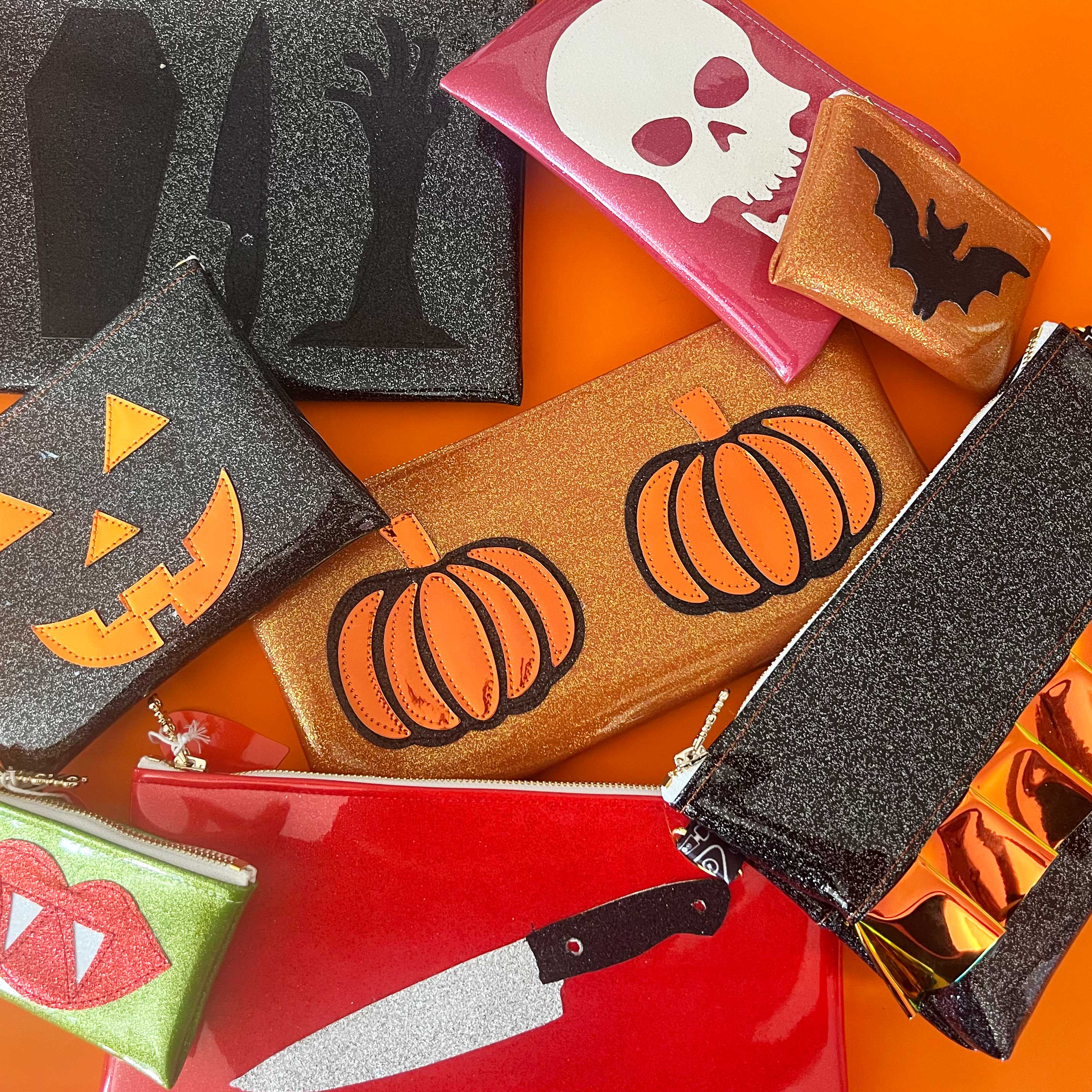 🎃👻 Oh My Gourd… Molloween Is Here! 🦇✨