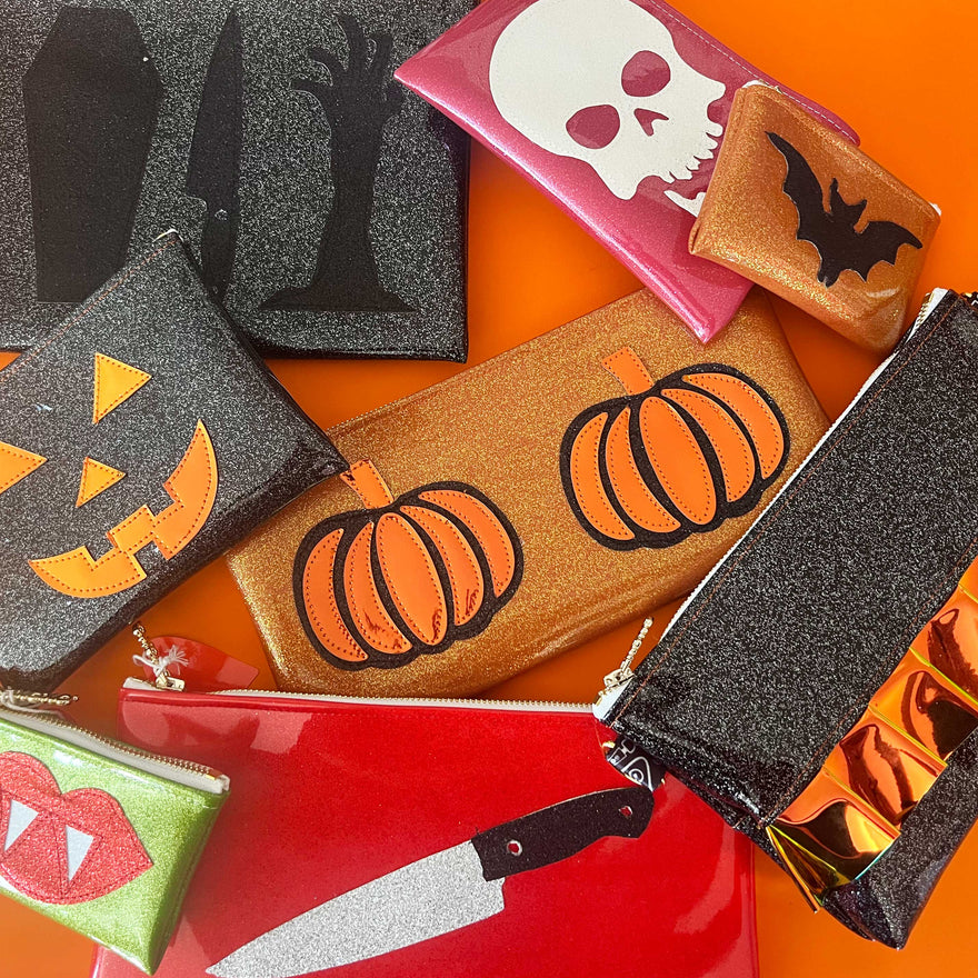 🎃👻 Oh My Gourd… Molloween Is Here! 🦇✨