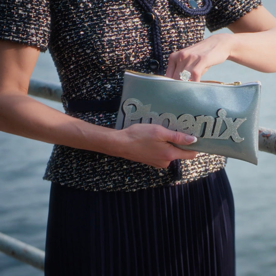 PARIS HILTON LOVES OUR CLUTCHES!