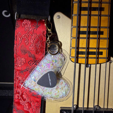 MAMADRAMA X JM Confetti Heart Pick Pocket Keychain! ⚡️